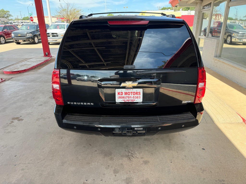 2008 Chevrolet Suburban Image 5