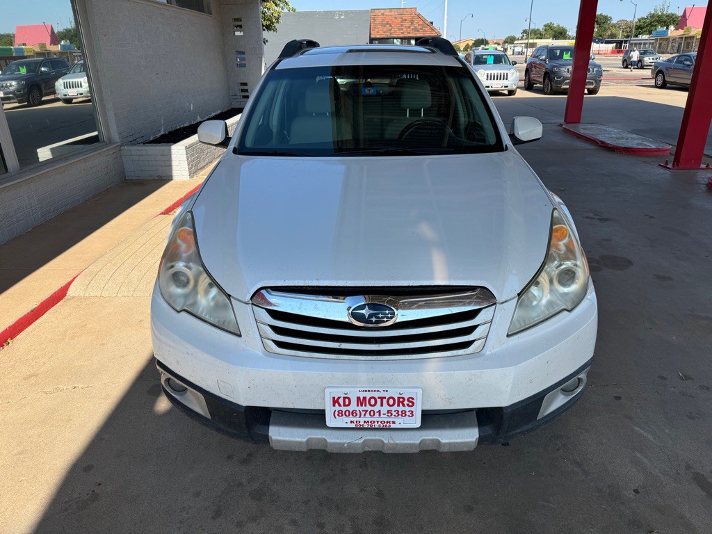 2012 Subaru Outback Image 2