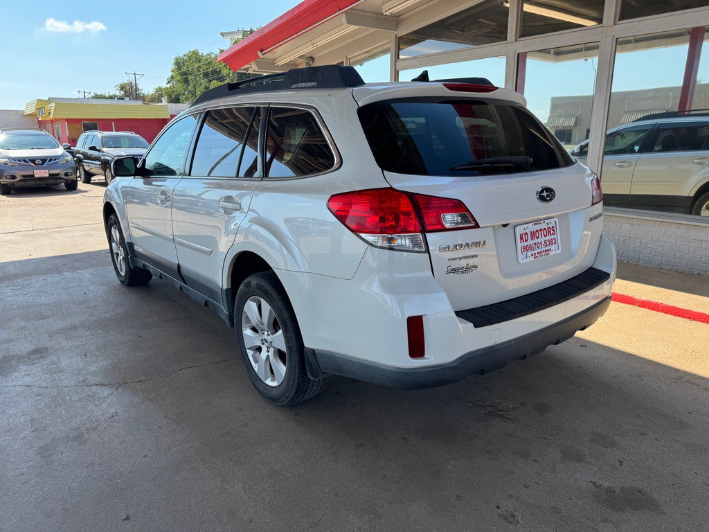 2012 Subaru Outback Image 6