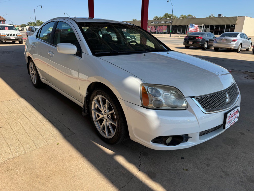2012 Mitsubishi Galant Image 3