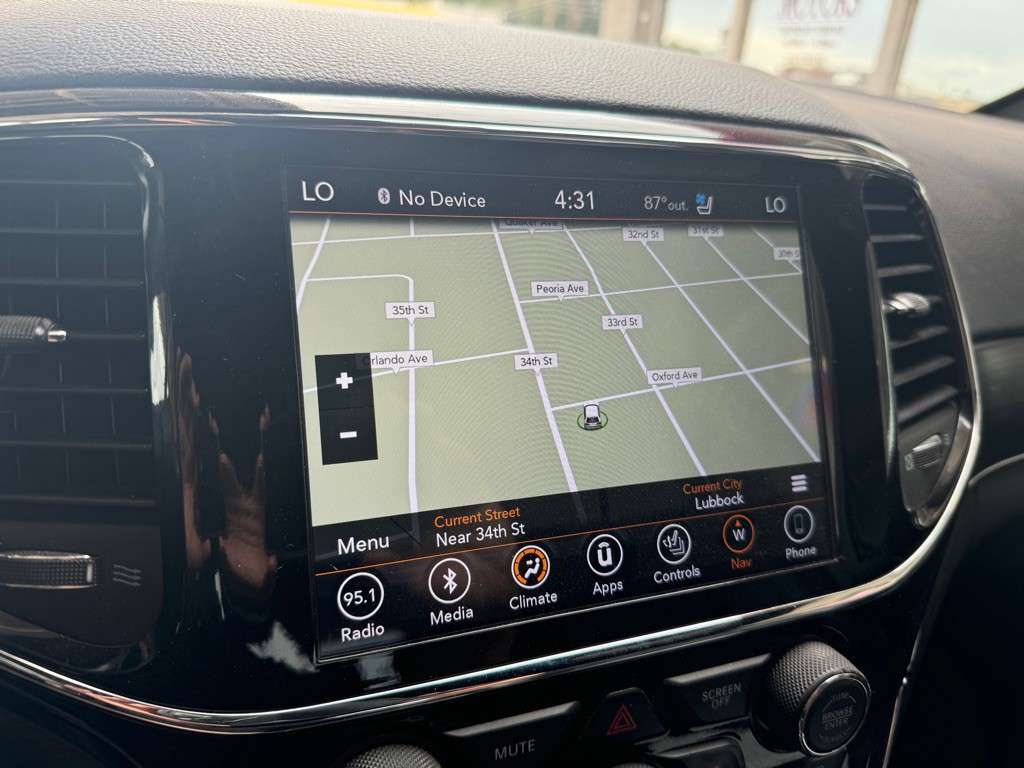 2019 Jeep Grand Cherokee Image 12