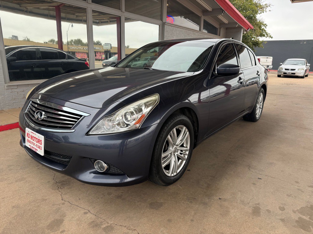 2011 INFINITI G25 Image 1
