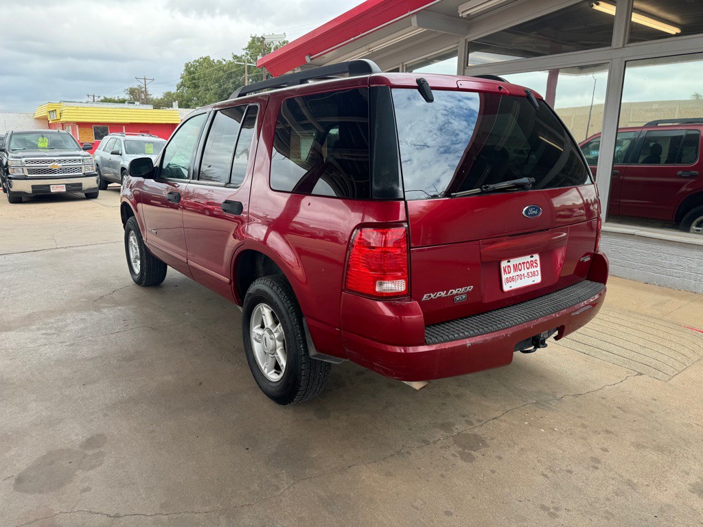 2005 Ford Explorer Image 6
