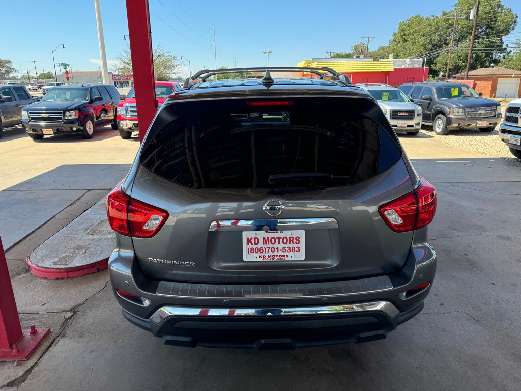2020 Nissan Pathfinder Image 5