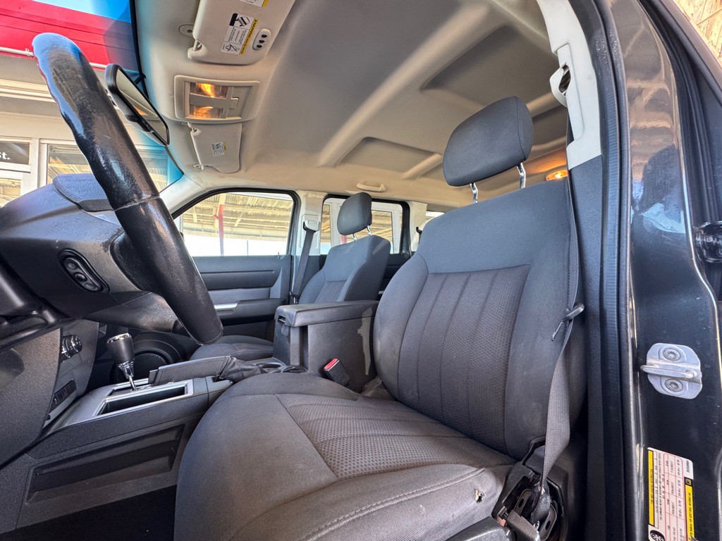 2011 Dodge Nitro Image 7