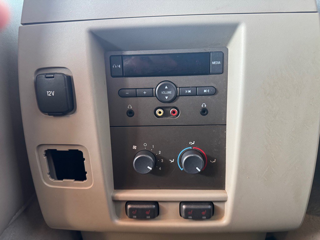 2012 Lincoln Navigator Image 9