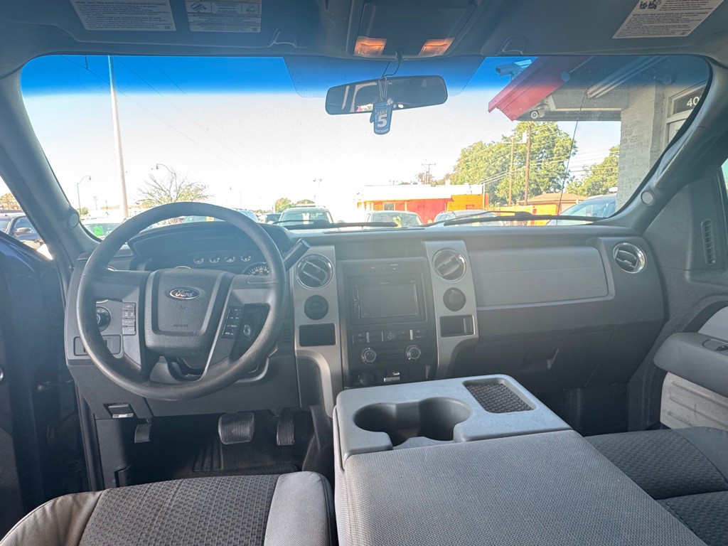 2013 Ford F-150 Image 9