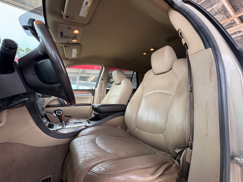 2011 Buick Enclave Image 7