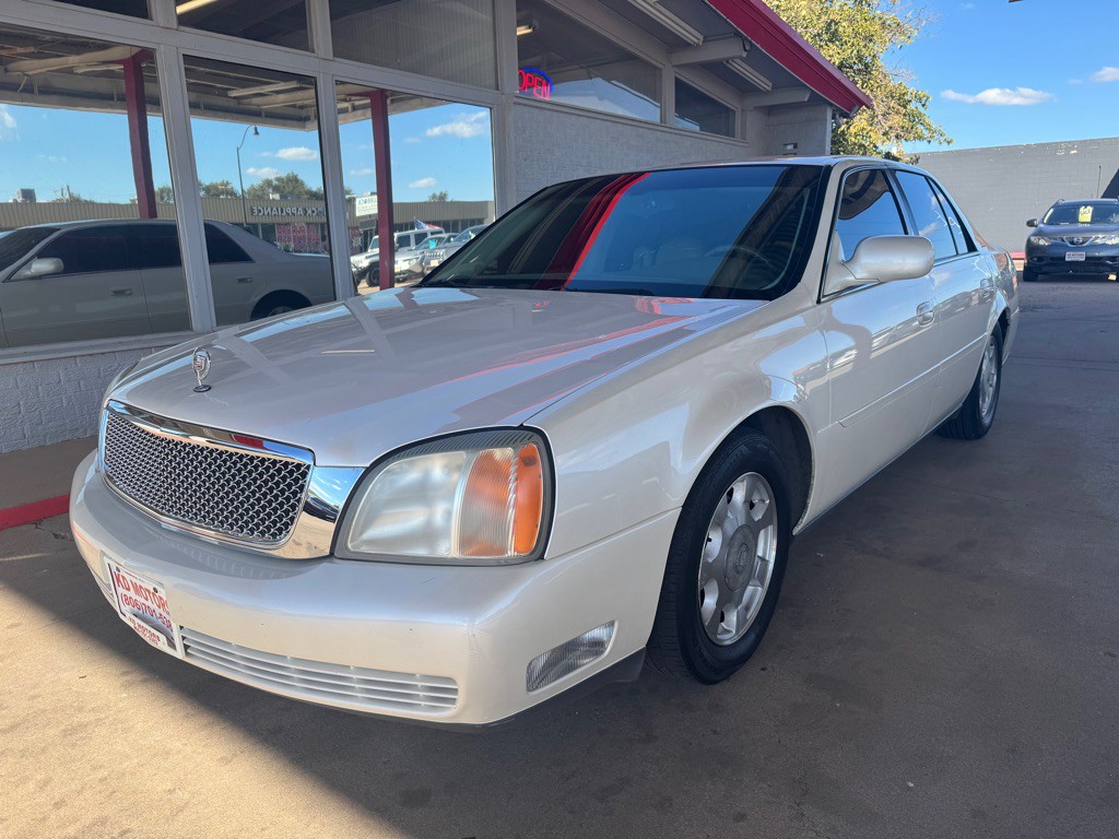 2002 Cadillac DeVille Image 1
