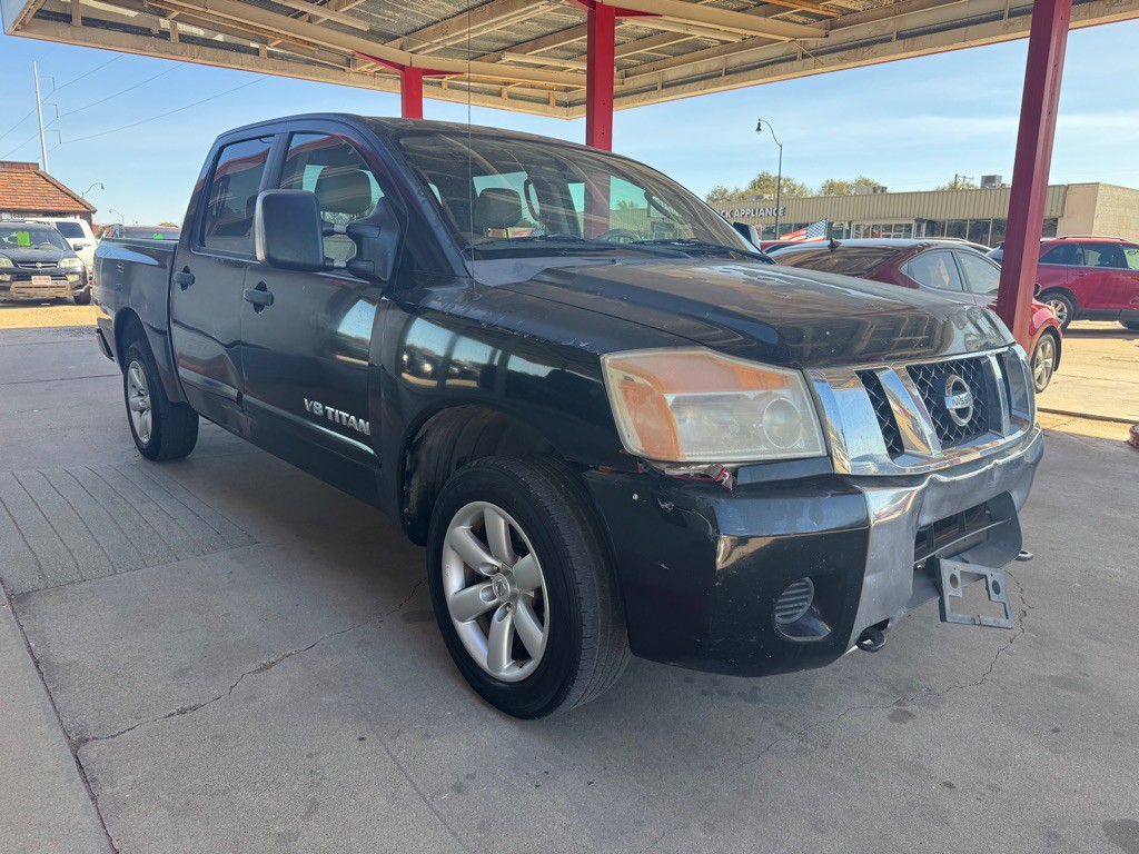 2009 Nissan Titan Image 3