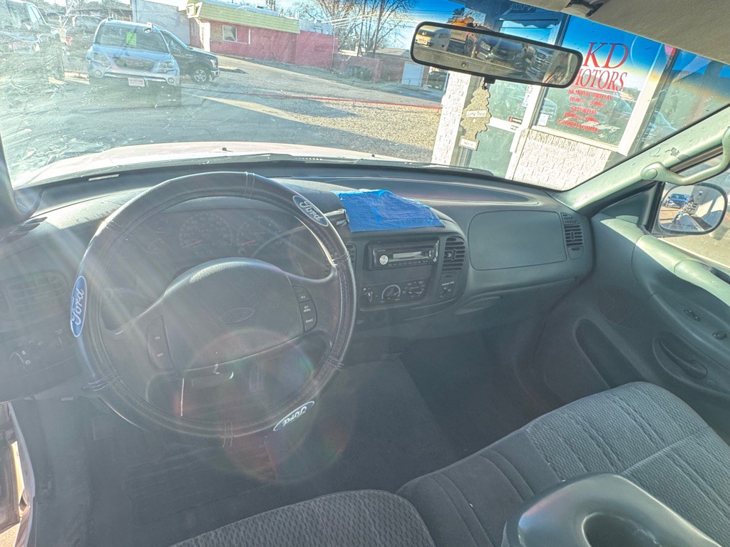 1998 Ford F-150 Image 8