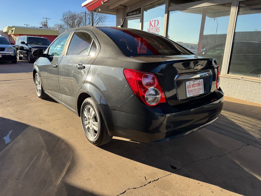 2014 Chevrolet Sonic Image 6