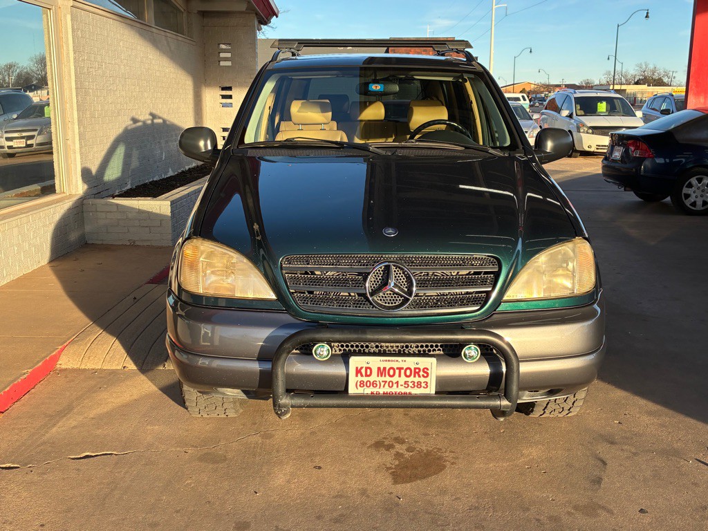 1999 Mercedes-Benz M-Class Image 2