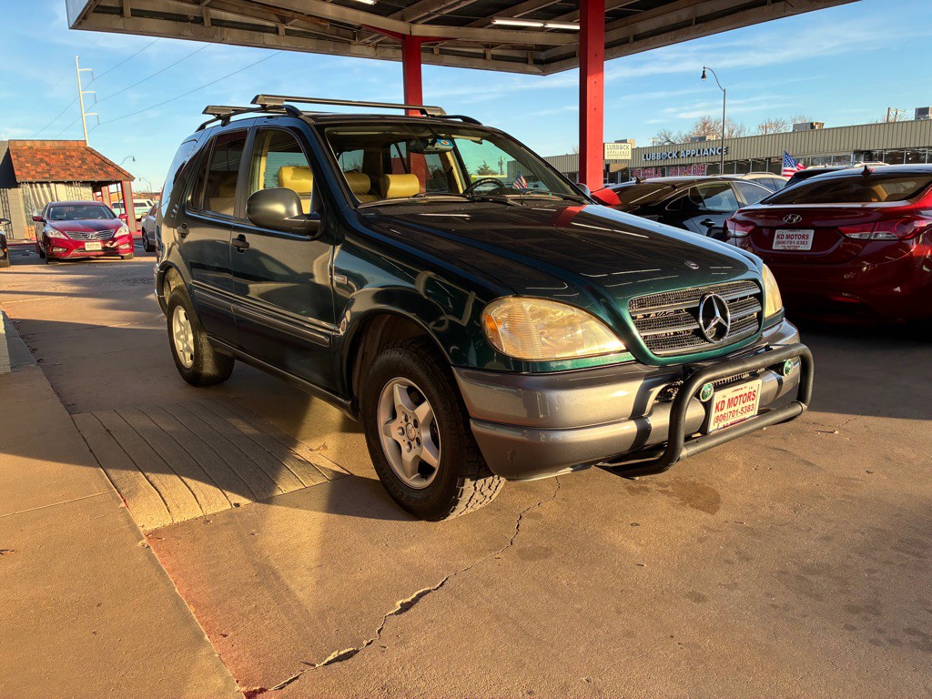 1999 Mercedes-Benz M-Class Image 3