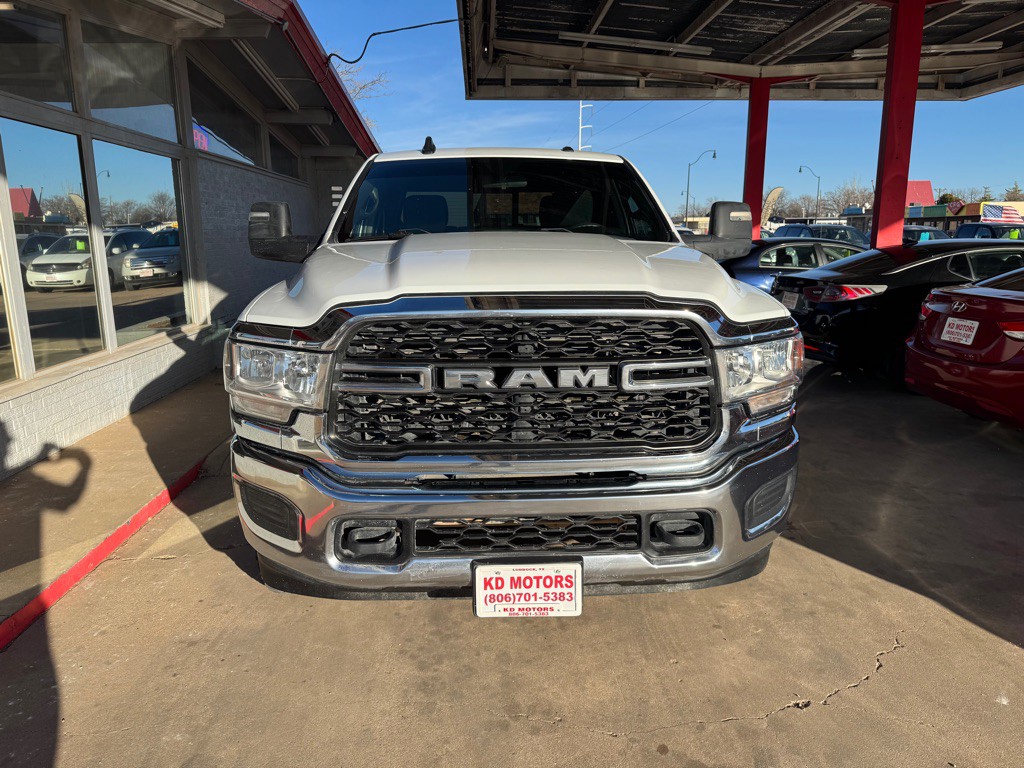 2023 RAM 2500 Image 2