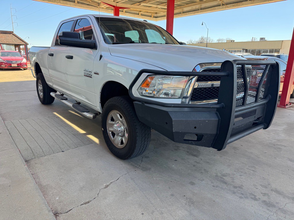 2018 RAM 2500 Image 3