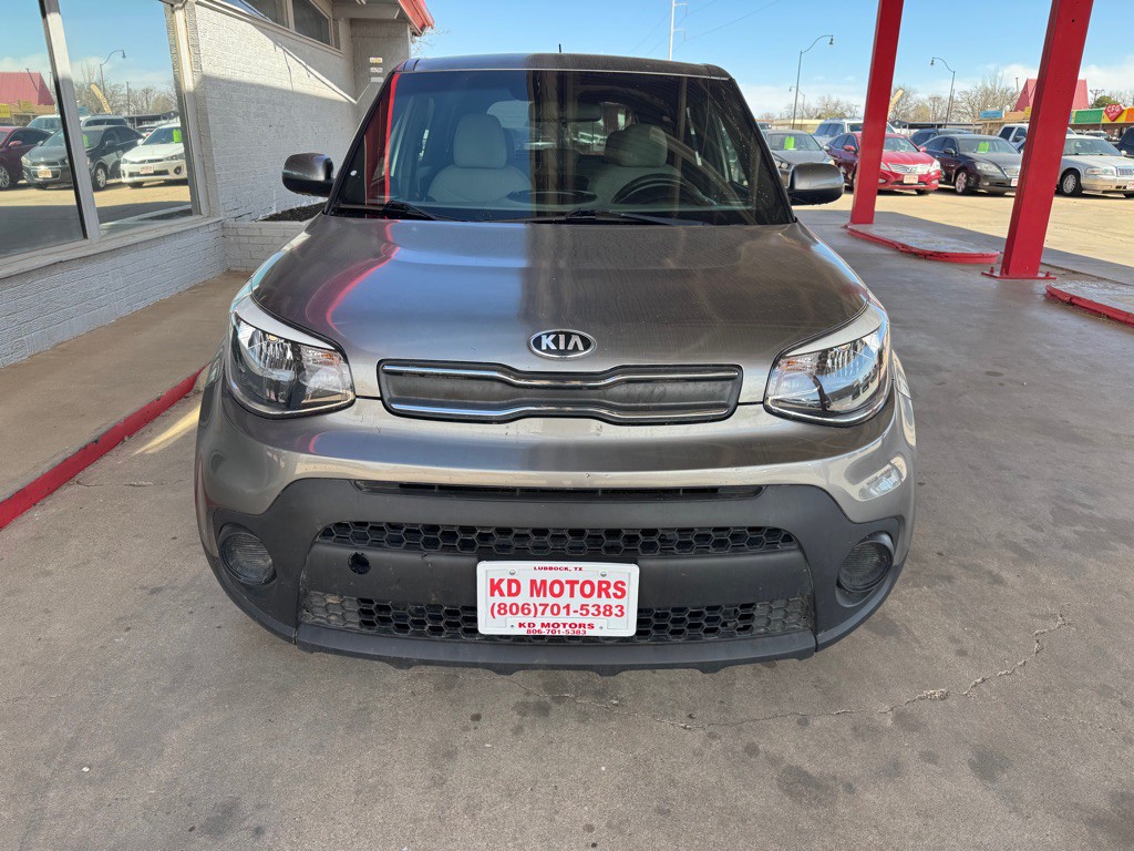2018 Kia Soul Image 2