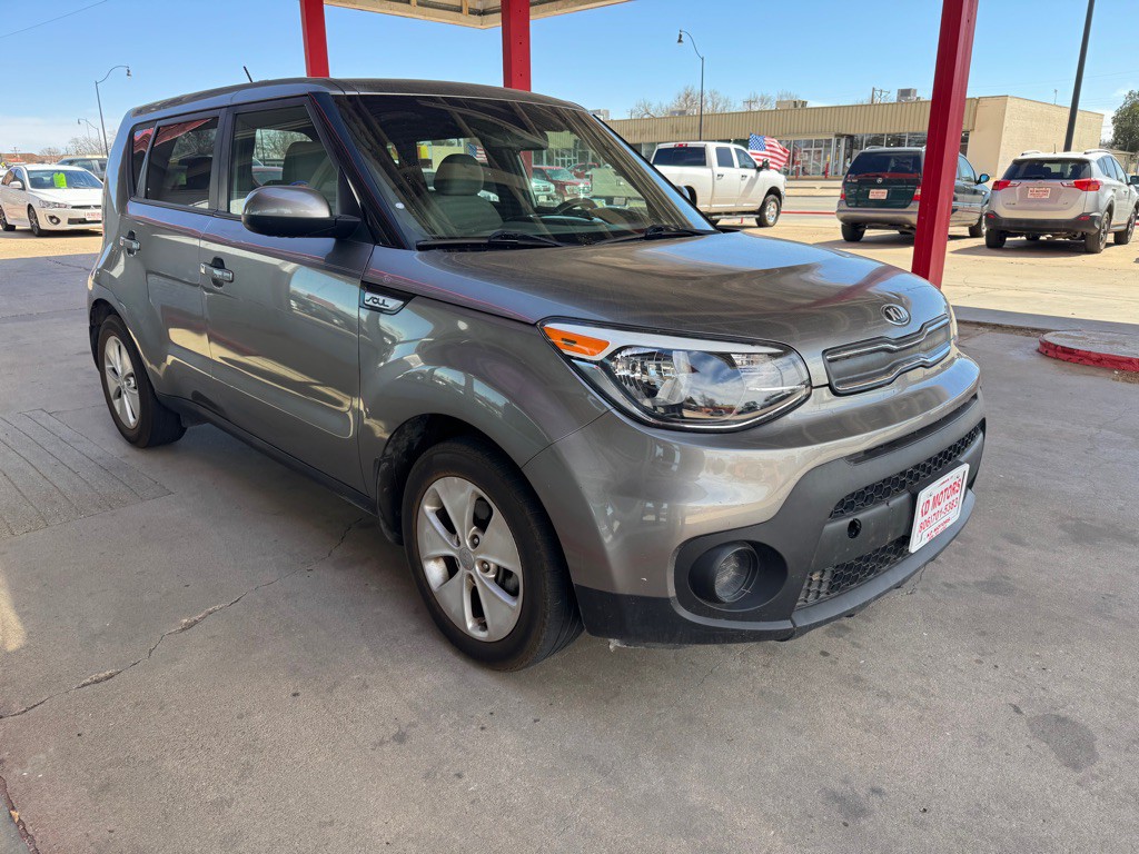 2018 Kia Soul Image 3