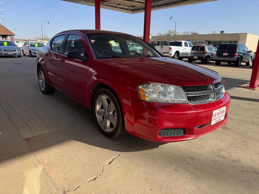 2013 Dodge Avenger Image 3
