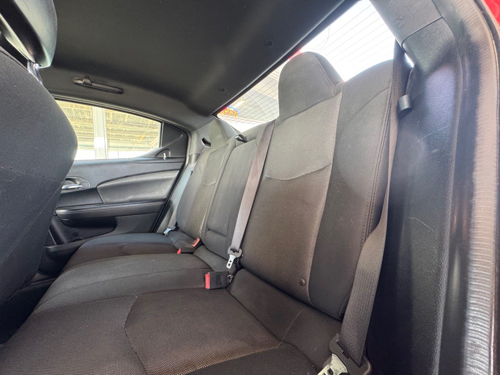 2013 Dodge Avenger Image 8