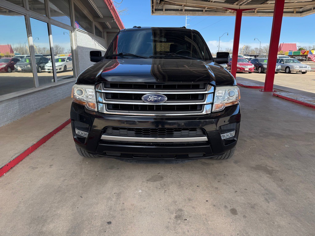 2016 Ford Expedition Image 2