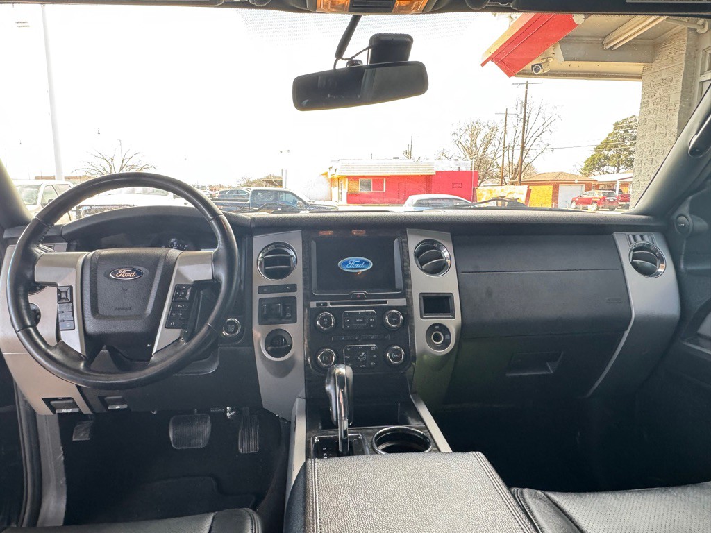 2016 Ford Expedition Image 9