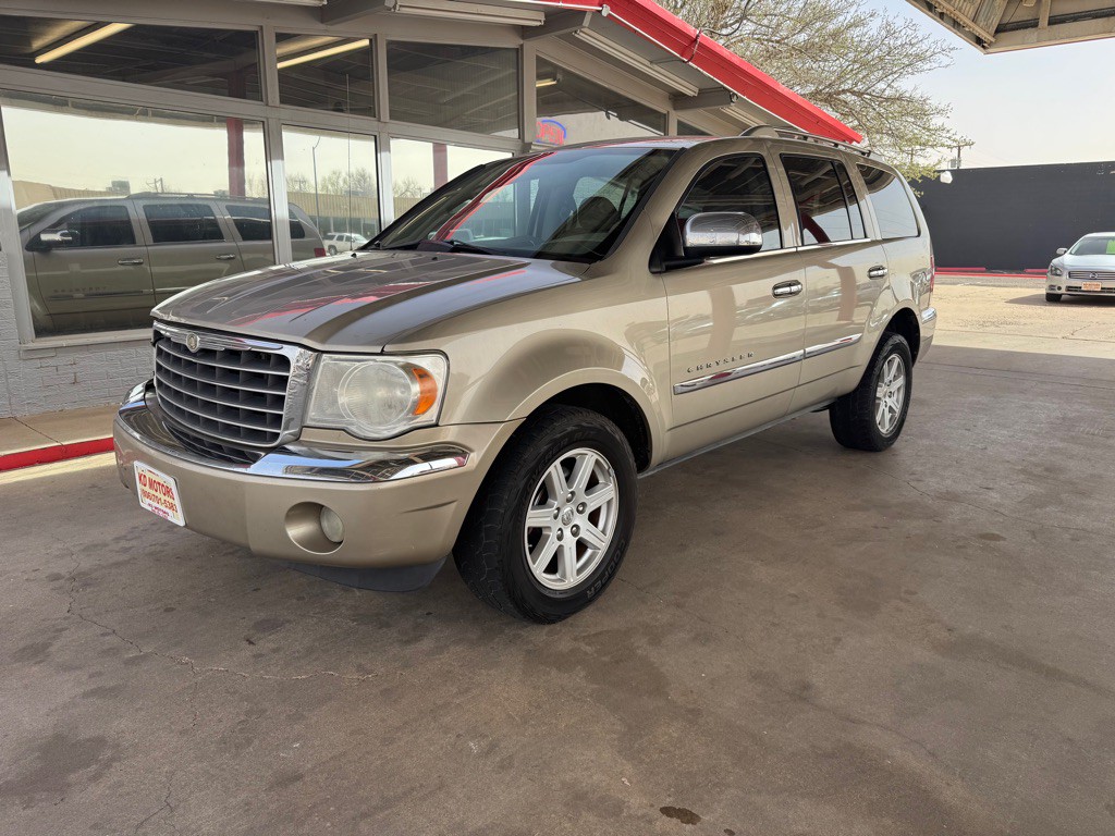 2008 Chrysler Aspen Image 1