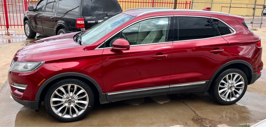2015 Lincoln MKC Image 1