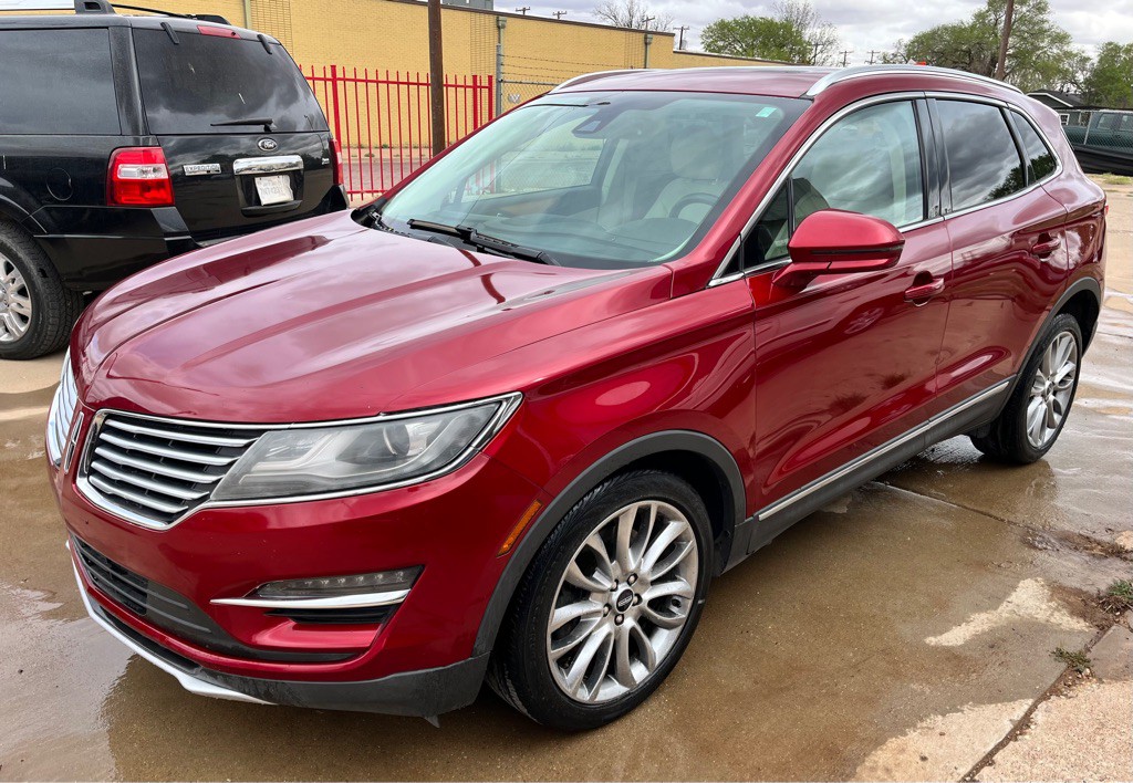 2015 Lincoln MKC Image 2