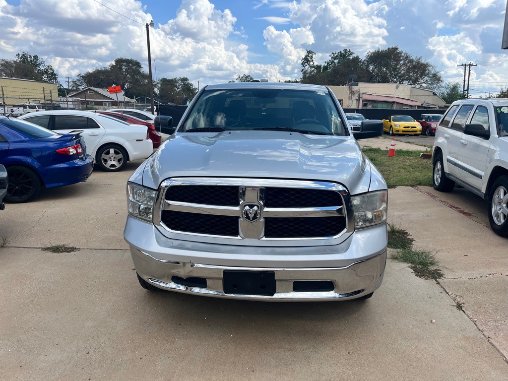 2017 RAM 1500 Image 3