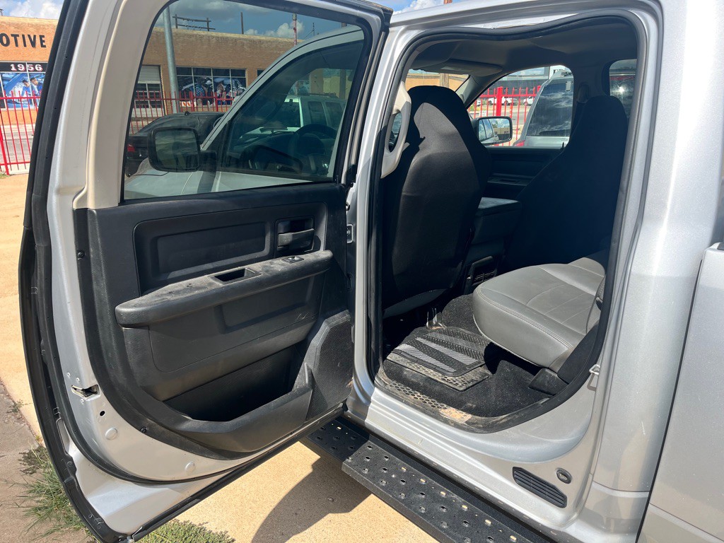 2017 RAM 1500 Image 8