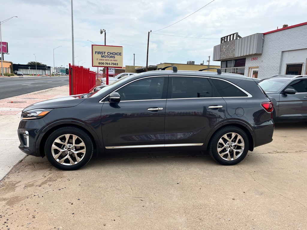 2019 Kia Sorento Image 1