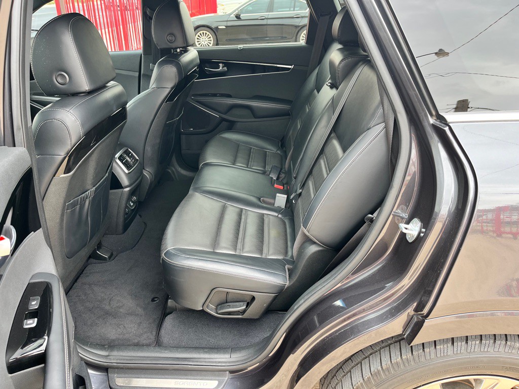 2019 Kia Sorento Image 13