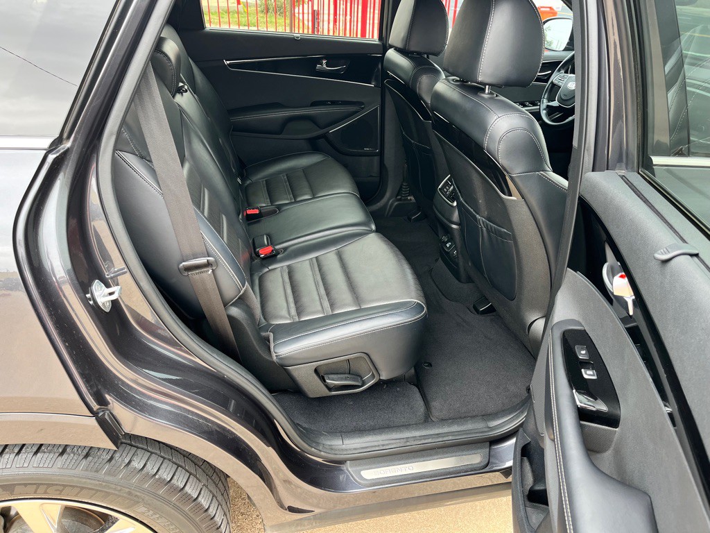 2019 Kia Sorento Image 17