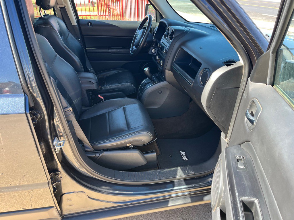 2015 Jeep Patriot Image 14