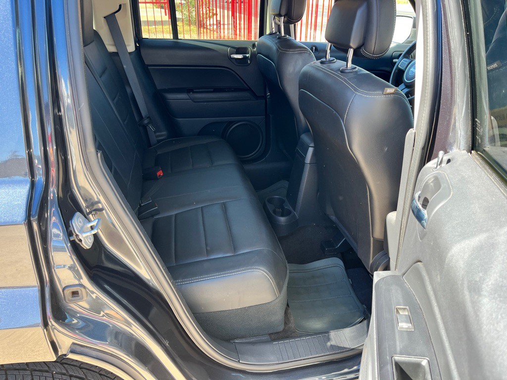 2015 Jeep Patriot Image 16