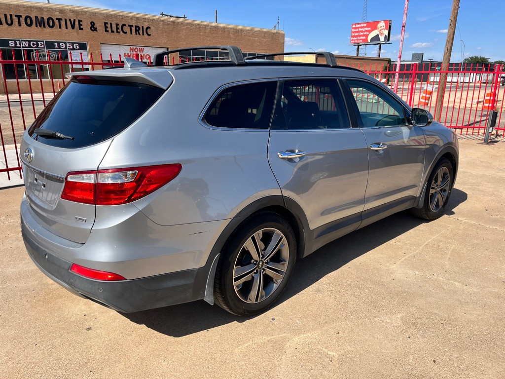 2015 Hyundai Santa Fe Image 6