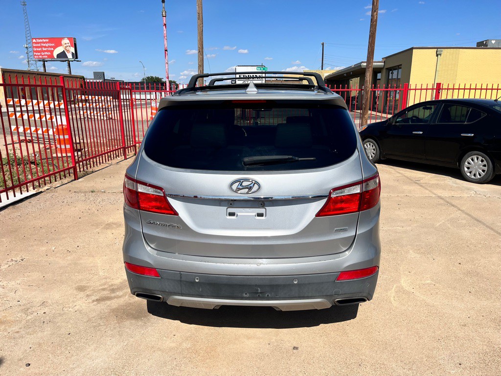 2015 Hyundai Santa Fe Image 7
