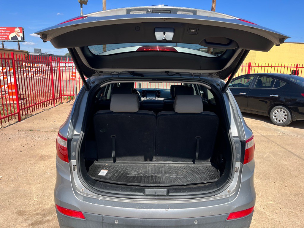 2015 Hyundai Santa Fe Image 18