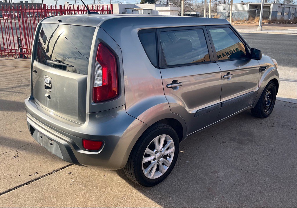 2013 Kia Soul Image 6