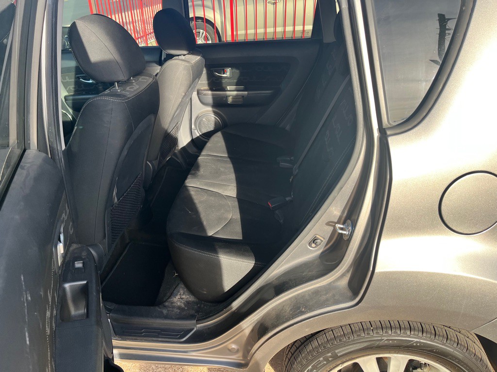 2013 Kia Soul Image 12