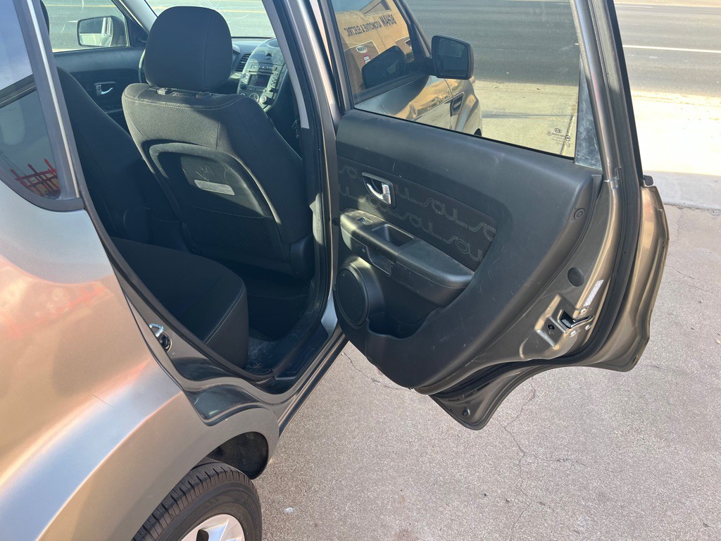 2013 Kia Soul Image 15