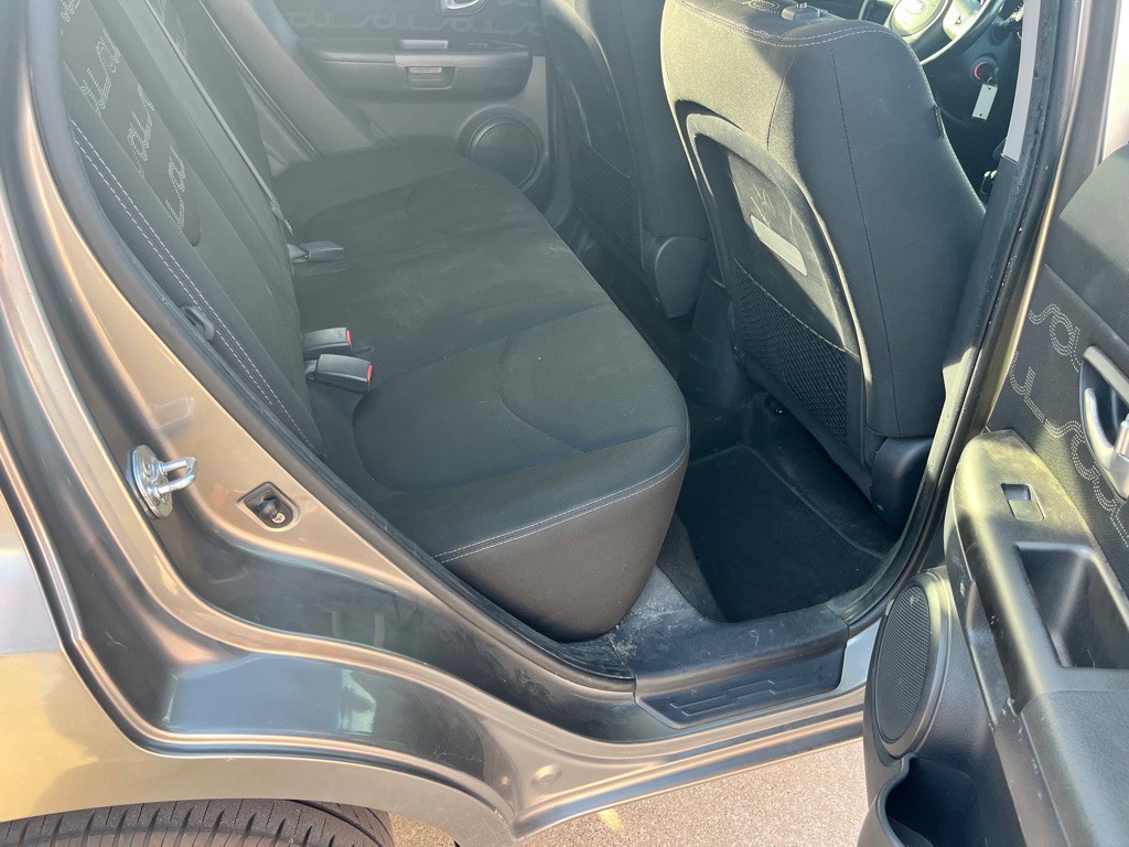 2013 Kia Soul Image 16