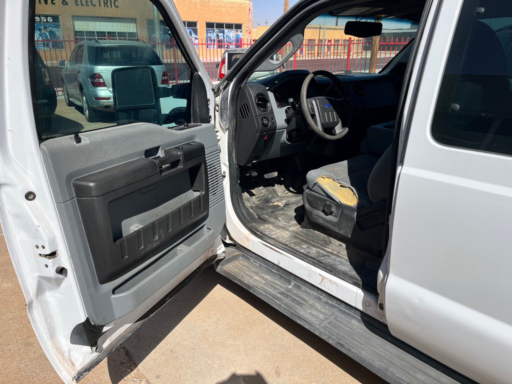 2015 Ford F-250 Image 8