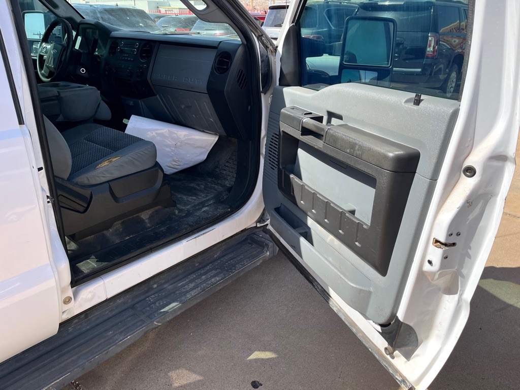 2015 Ford F-250 Image 11