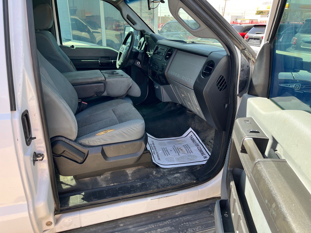 2015 Ford F-250 Image 12