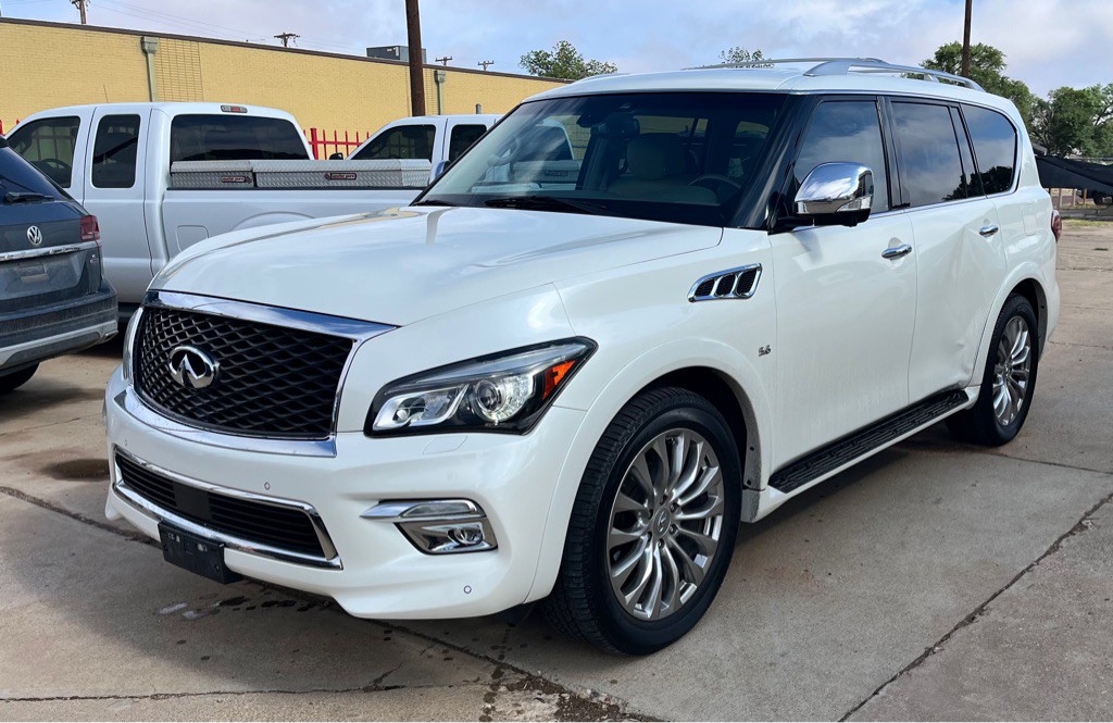2017 INFINITI QX80 Image 2