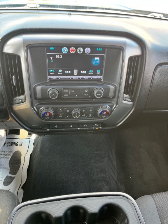 2018 Chevrolet Silverado 1500 Image 16