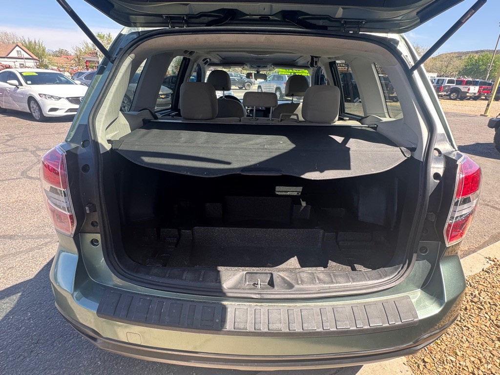 2016 Subaru Forester Image 19