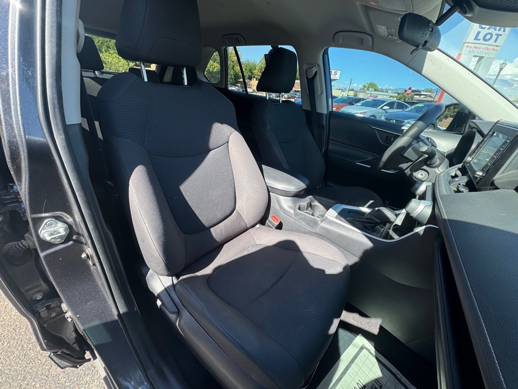 2020 Toyota Rav4 Image 40